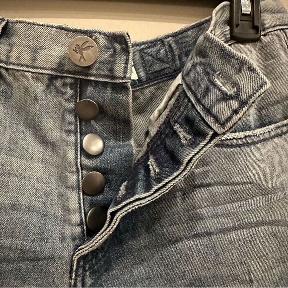 ONE TEASPOON Shorts Women Size 25 Denim Jean Cut Off Fray Button Fly Le Wolves - Picture 4 of 11